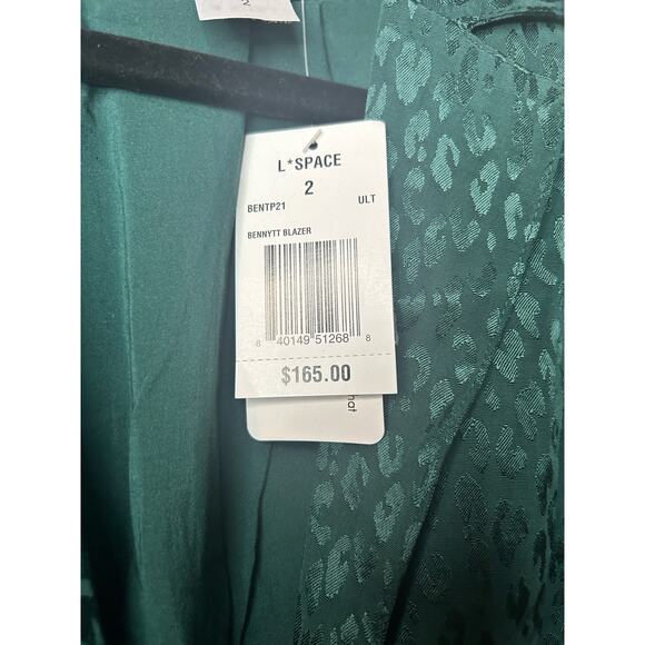 NWT L SPACE Green Leopard Bennytt Blazer and Harlow Pants. Size 2 - Picture 9 of 12